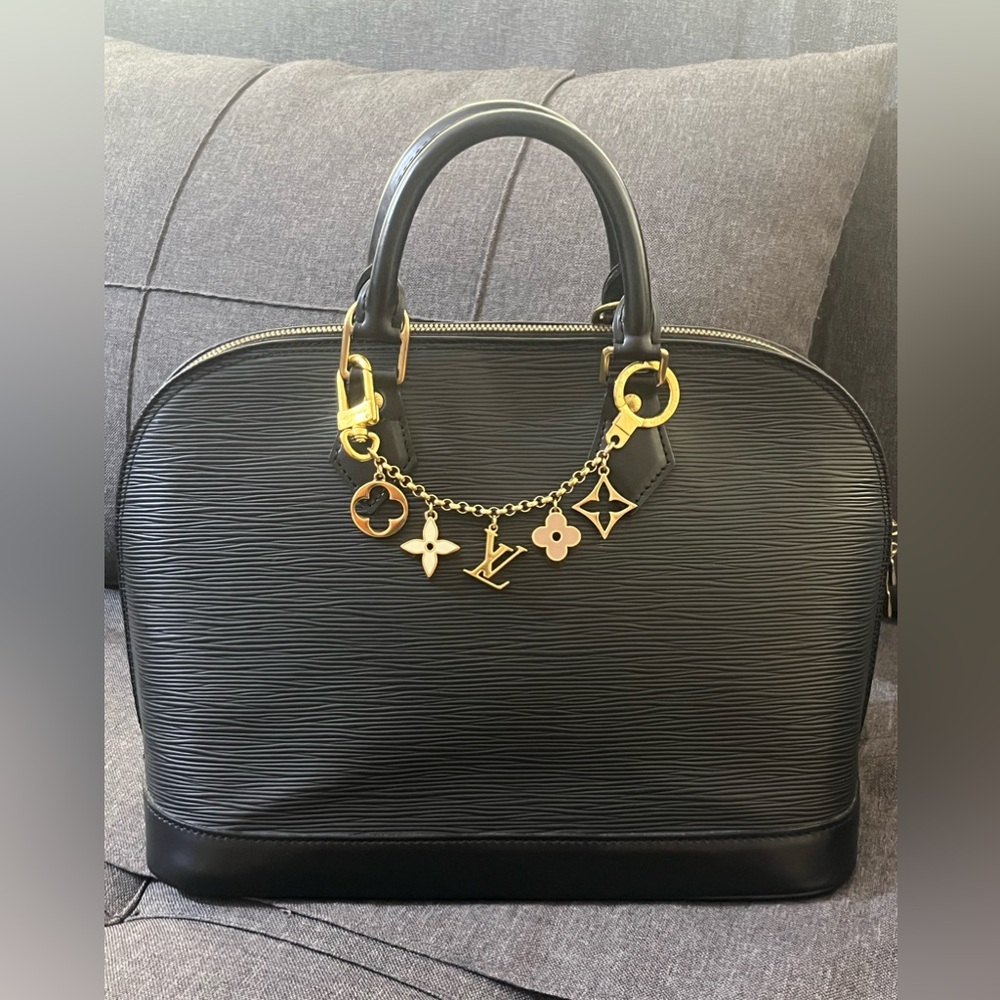 Louis Vuitton Alma PM Black Epi